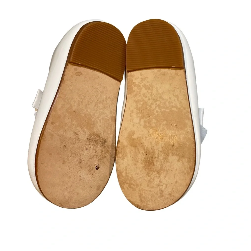 Janie and Jack Ivory Patent Mary Jane with Grosgrain Bows